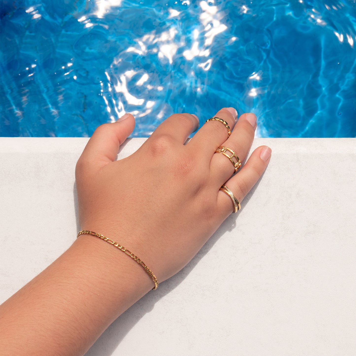 Classic Armband